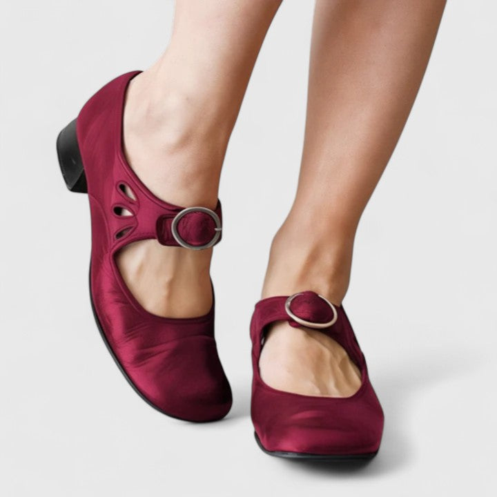 LÉA | ZAPATOS MERCEDITAS RETRO CON HEBILLA REDONDA